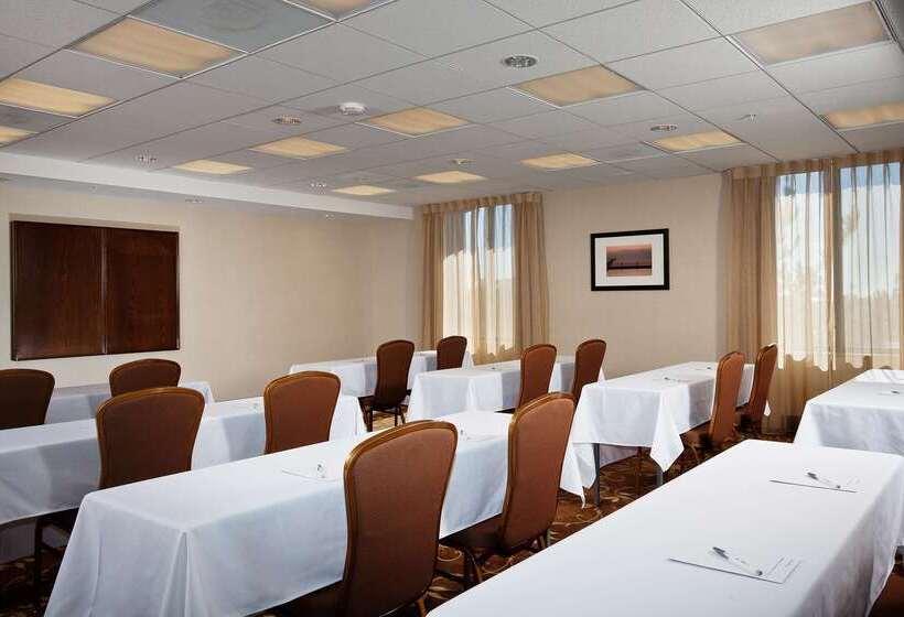 Hampton Inn & Suites Arroyo Grande Pismo Beach Area