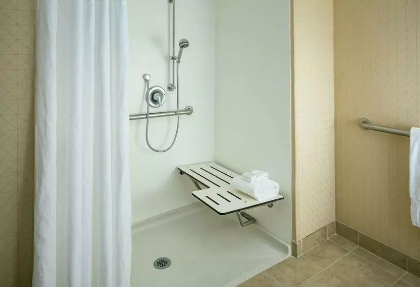 Hampton Inn & Suites Arroyo Grande Pismo Beach Area