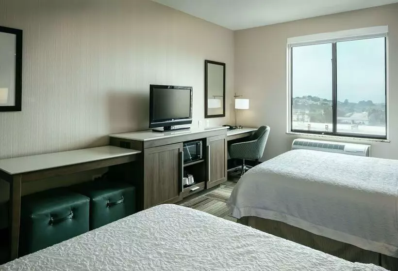 Hampton Inn & Suites Arroyo Grande Pismo Beach Area
