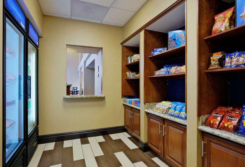 Hampton Inn & Suites Arroyo Grande Pismo Beach Area