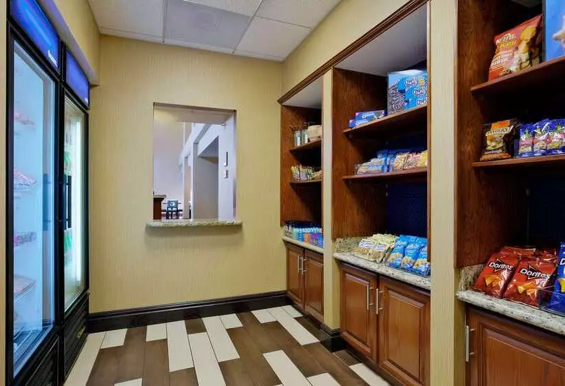 Hampton Inn & Suites Arroyo Grande Pismo Beach Area