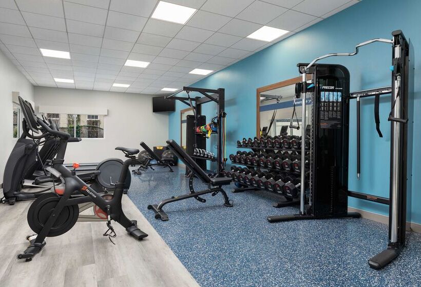 Hampton Inn & Suites Chattanooga/downtown