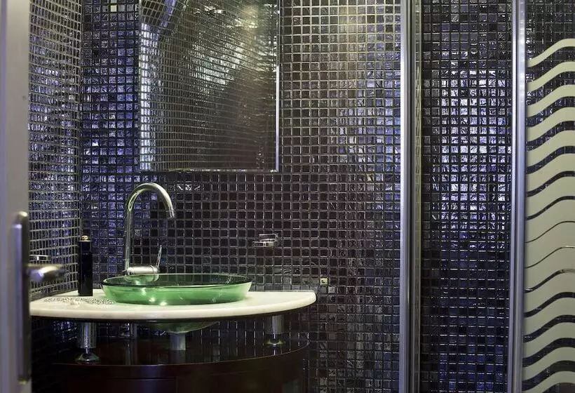 Hotel Avianto Suites