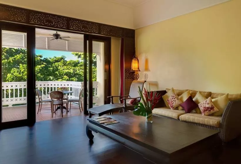 호텔 Dheva Mantra Resort