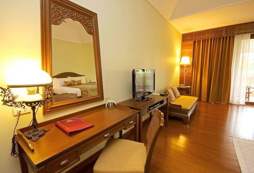 Hotel Dheva Mantra Resort