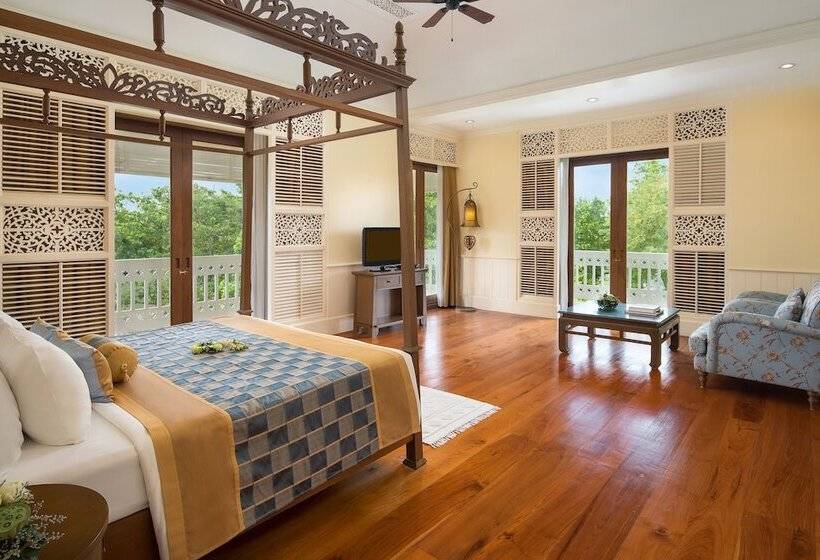 Hotel Dheva Mantra Resort