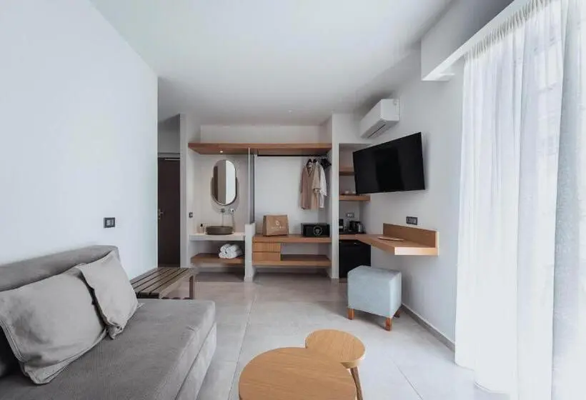 Hôtel Batis Beach