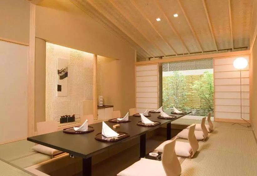 호텔 City Plaza Osaka