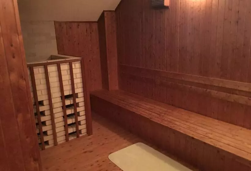 Hotel-cápsula First Cabin Midosujinamba