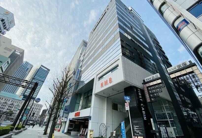 胶囊酒店 First Cabin Midosujinamba