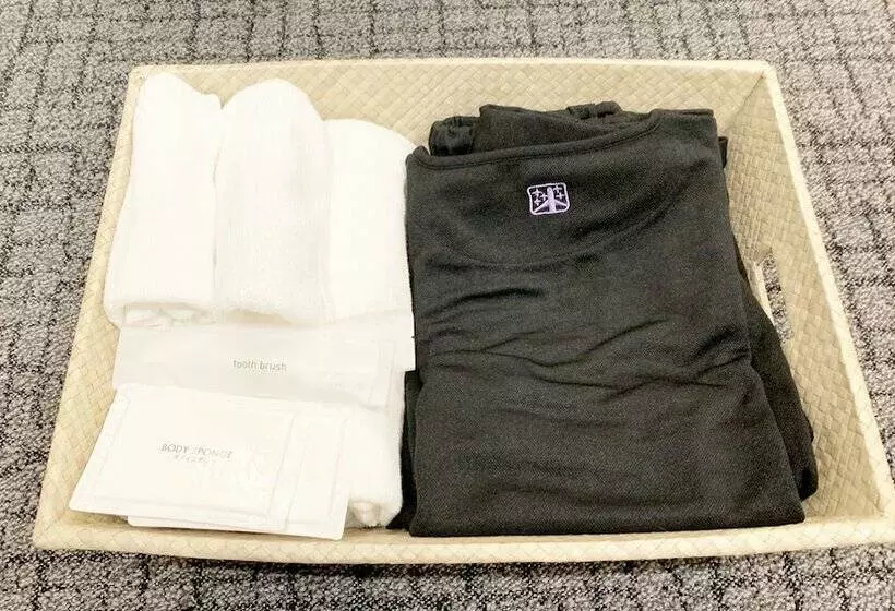 Hotel-cápsula First Cabin Midosujinamba