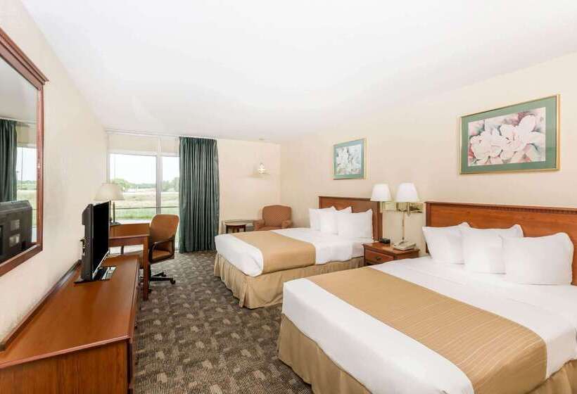 فندق Days Inn By Wyndham Grand Island I80