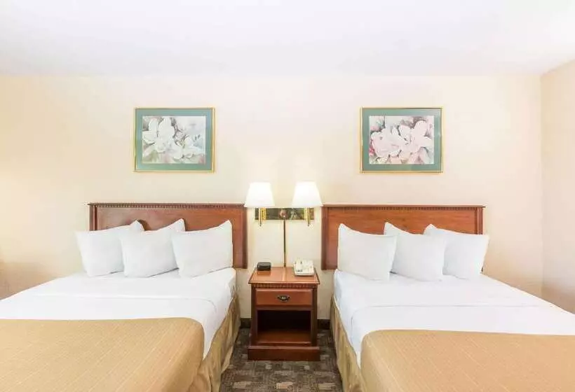 Hotel Days Inn By Wyndham Grand Island I80