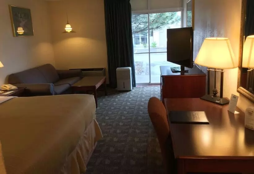 Hotel Days Inn By Wyndham Grand Island I80