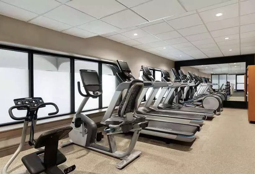 בית מלון כפרי Embassy Suites By Hilton Arcadia Pasadena Area