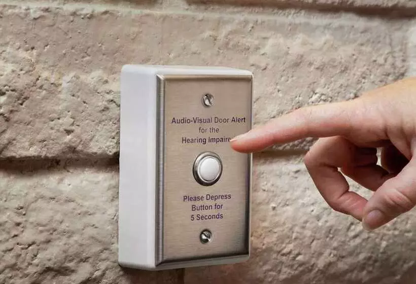 בית מלון כפרי Embassy Suites By Hilton Arcadia Pasadena Area