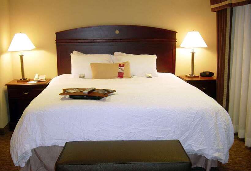 Отель Hampton Inn & Suites Burlington, Nc