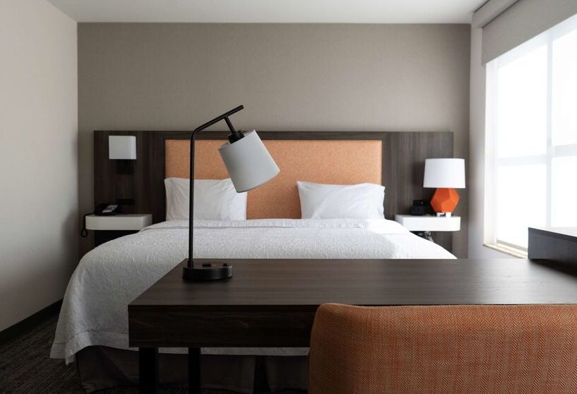 호텔 Hampton Inn & Suites Seal Beach