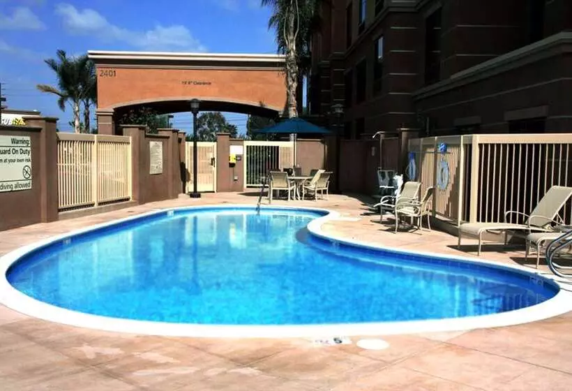 酒店 Hampton Inn & Suites Seal Beach