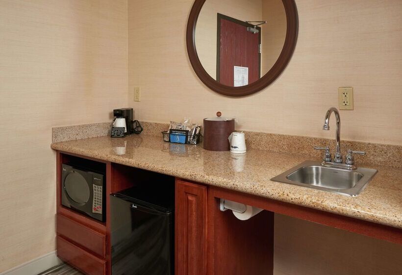 فندق Hampton Inn & Suites Phoenix Surprise