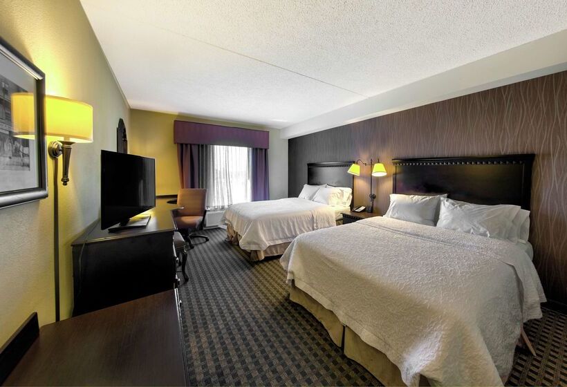 호텔 Hampton Inn & Suites Chadds Ford