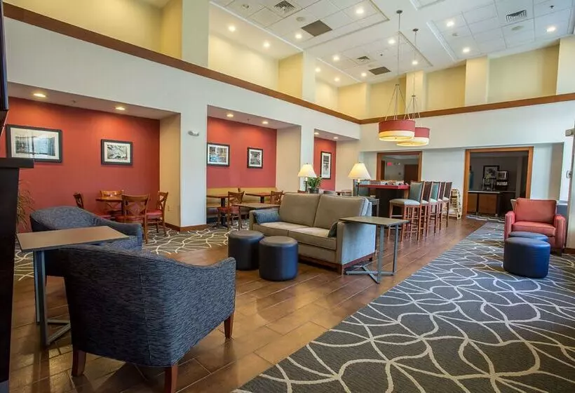 酒店 Hampton Inn & Suites Tilton