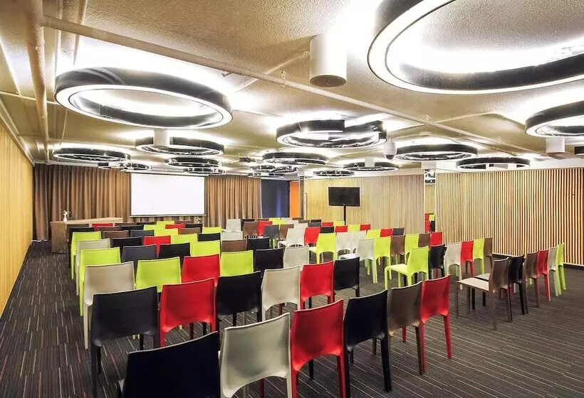 هتل Ibis Styles Chiang Mai