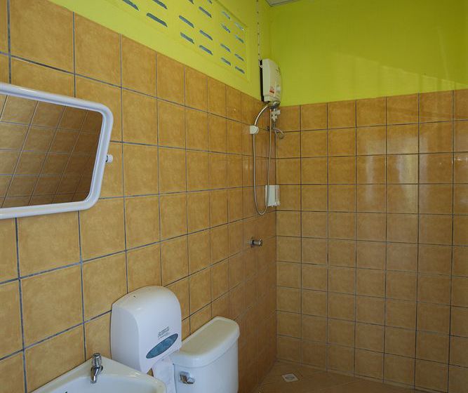 בית מלון כפרי Sunshine Inn Resort