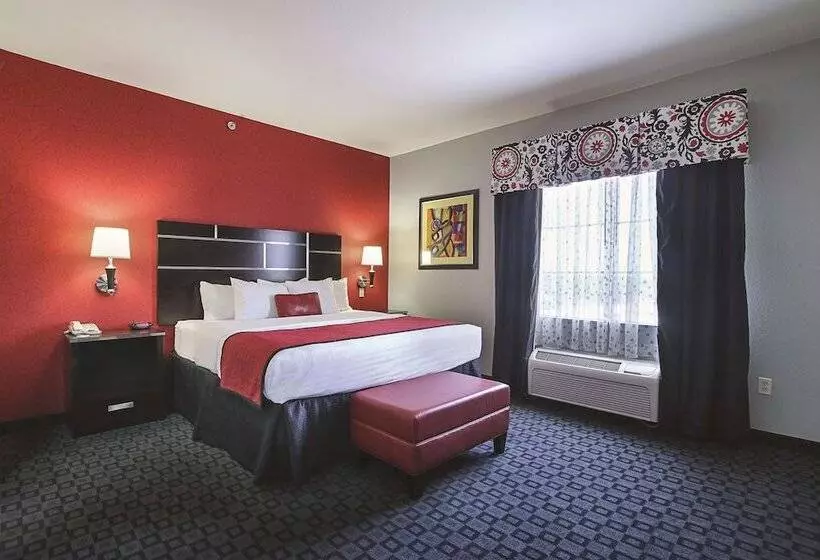 호텔 La Quinta Inn & Suites By Wyndham South Dallas Hutchins