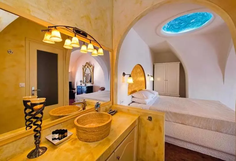 Hotel Lava Suites & Lounge