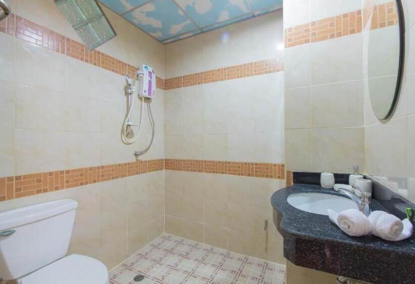 Hotel Patong Rai Rom Yen Resort Sha