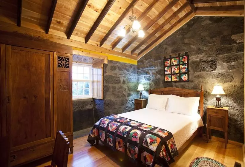 Hotel di Montagna Adegas Do Pico