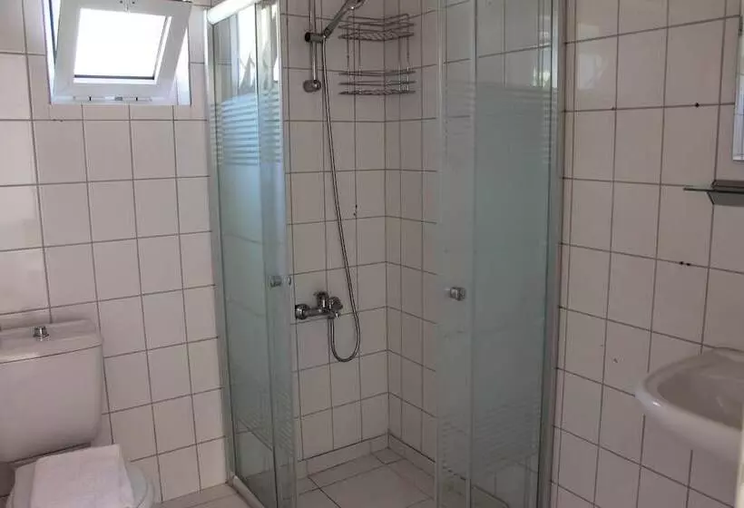 Hotel Saranda Beach Pansiyon