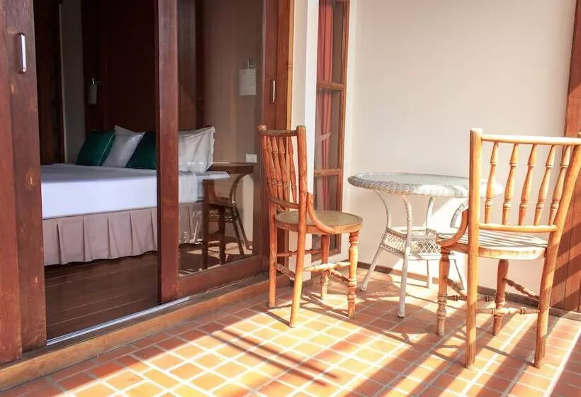 Hôtel Sasitara Residence