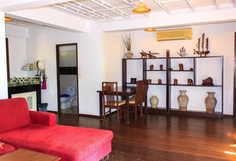 בית מלון כפרי Sasitara Residence