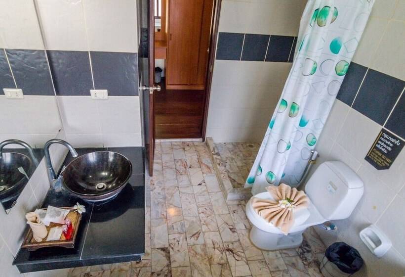 בית מלון כפרי Sasitara Residence