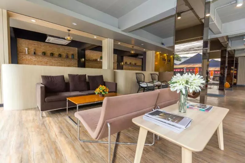 Hotelli Ton Aor Place