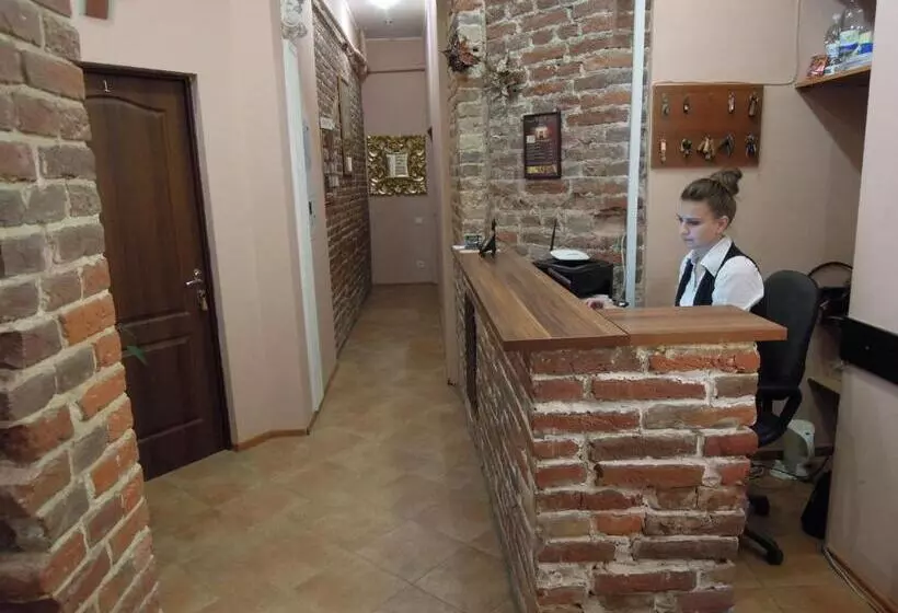 هتل Tsisar Bankir