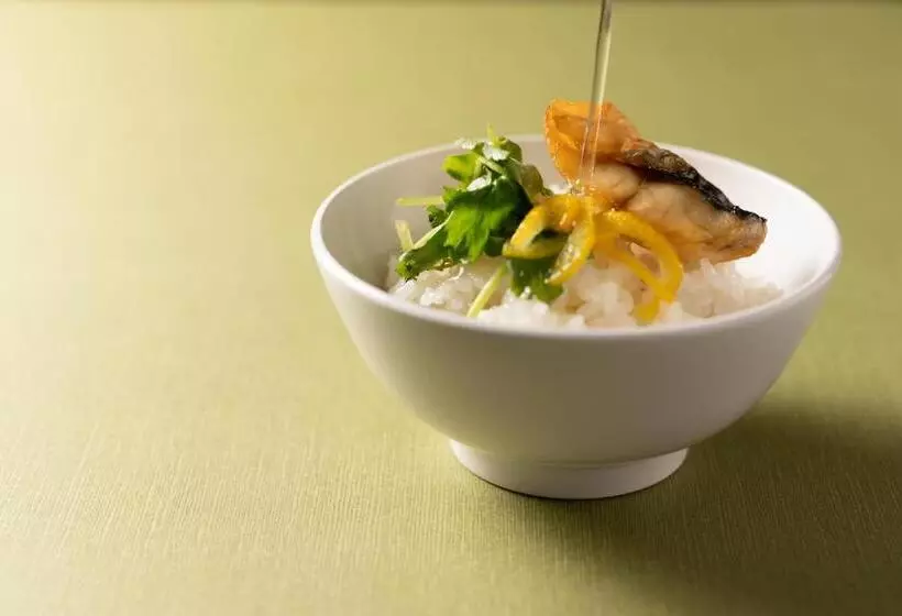 Отель Vista Premio Kyoto Kawaramachi St