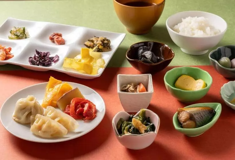 Отель Vista Premio Kyoto Kawaramachi St