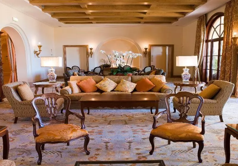 Monte Rei Golf & Country Club