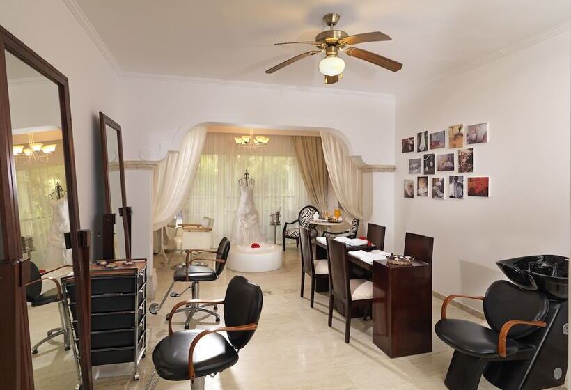 استراحتگاه Zel Punta Cana All Inclusive