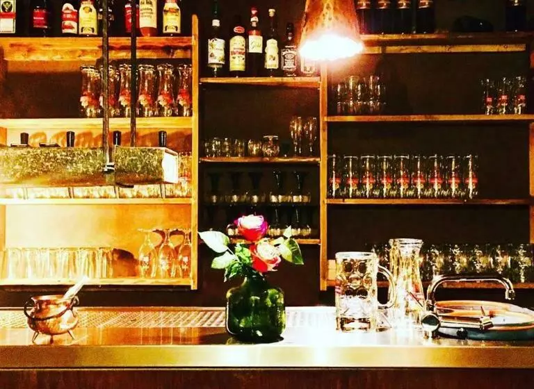 Retkeilymaja Bräustüberl Schönbrunn