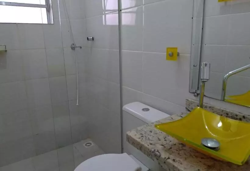 ペンション Pousada Lirio Dos Vales