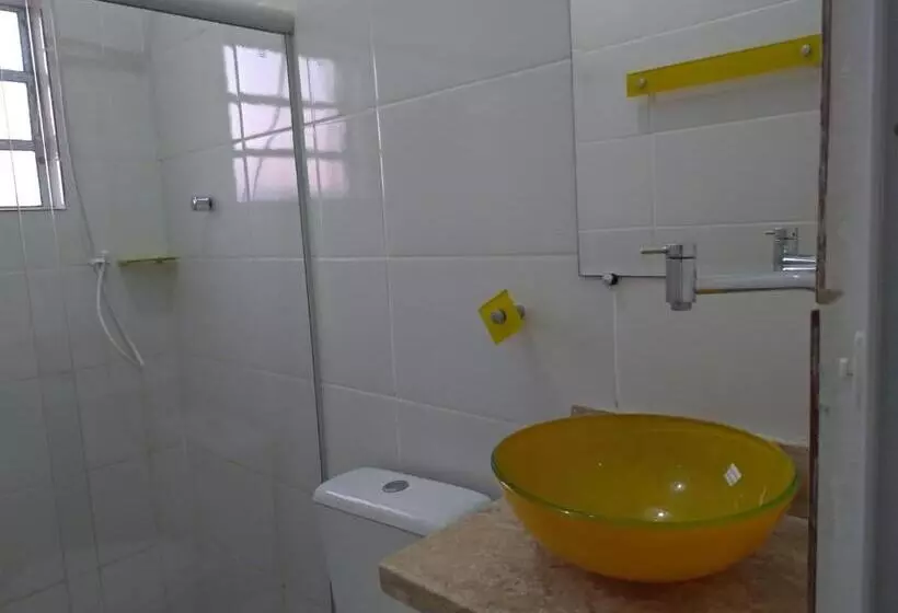 ペンション Pousada Lirio Dos Vales