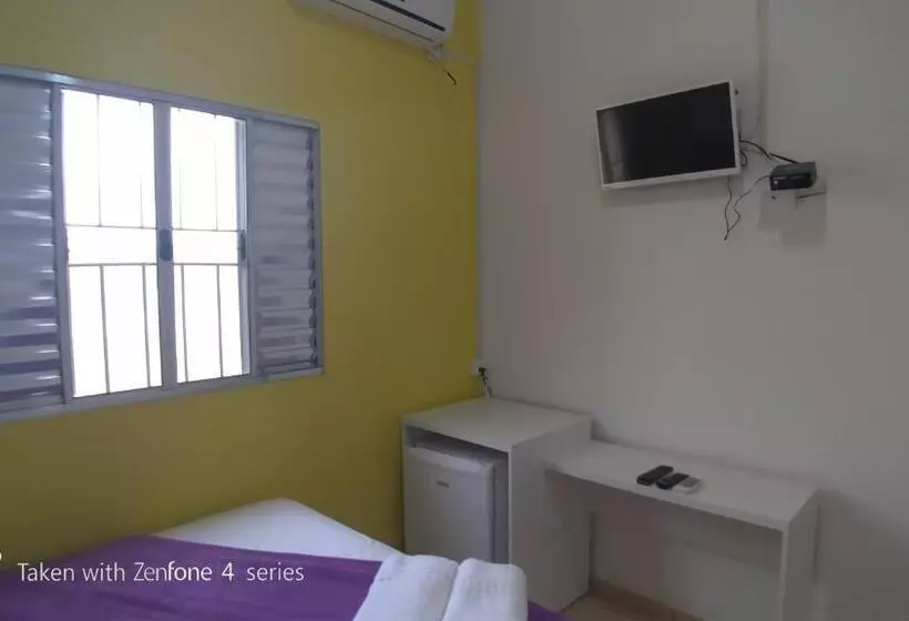 ペンション Pousada Lirio Dos Vales