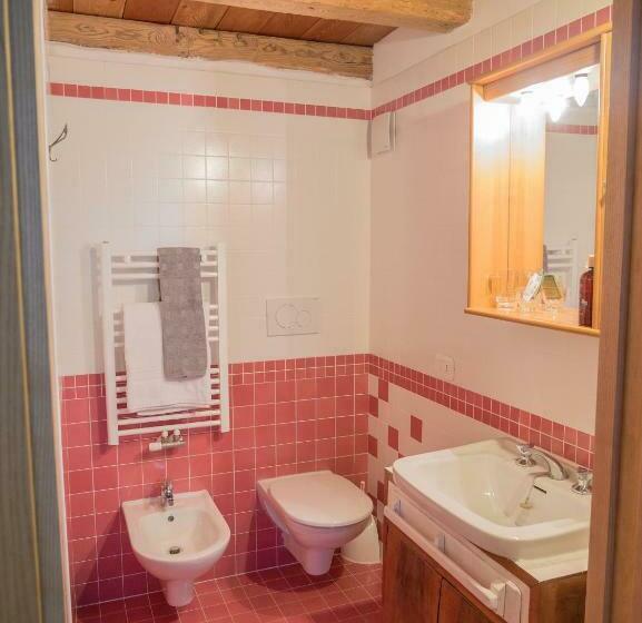 تختخواب و صبحانه Casa 1885