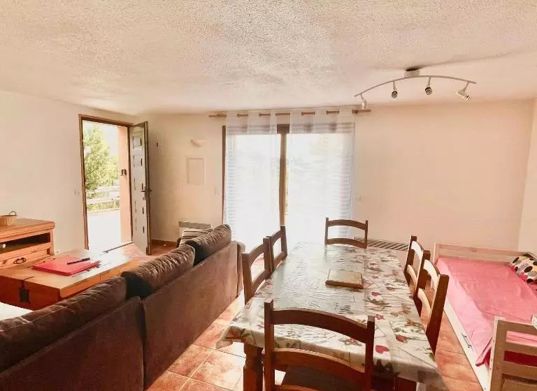 ベッドアンドブレックファースト Chez Maguy Chambres D Hôtes Et Appartements