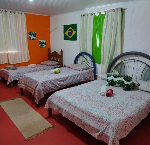 צימר Perto Do Aeroporto De Salvador Dona Pitanga Hostel