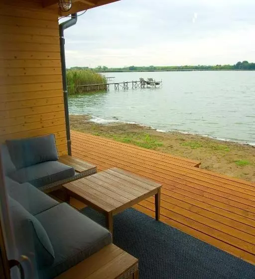 Halfarock Vízi Erdei Apartmanház